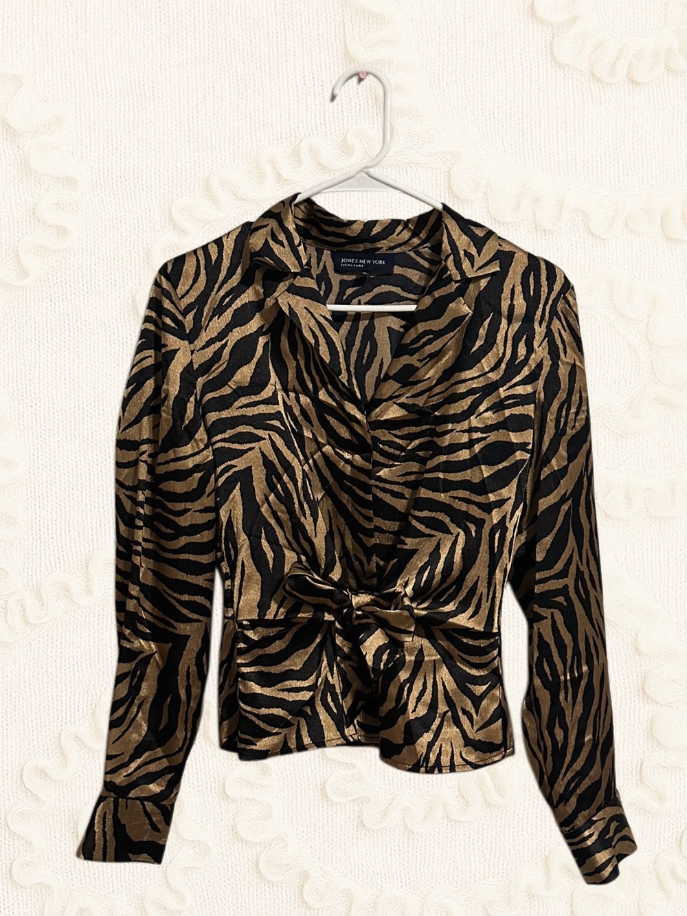 Jones New York Animal Print Tie Front Blouse in Brown & Black Like New